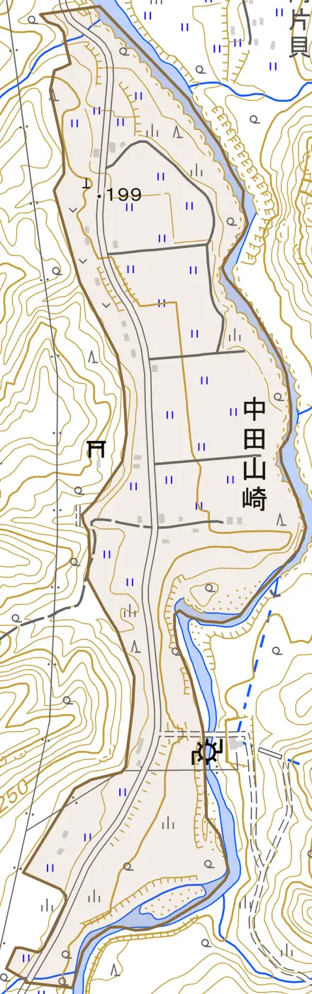 大字中田山崎とその周辺の地図。町の範囲を重ねている