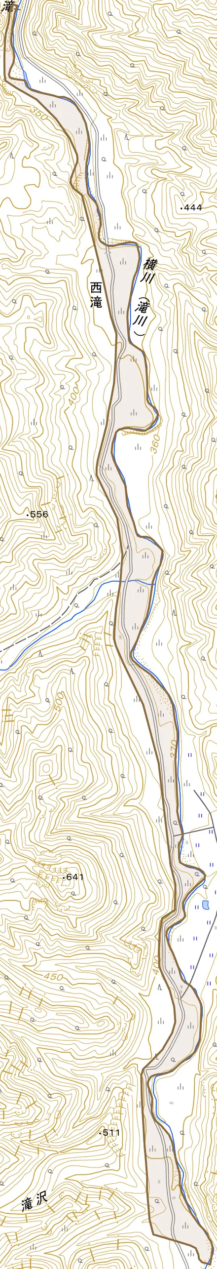 大字西滝とその周辺の地図。町の範囲を重ねている