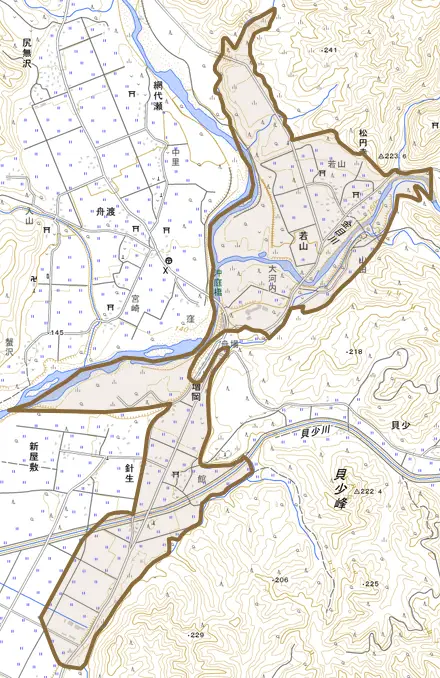 大字若山とその周辺の地図。町の範囲を重ねている