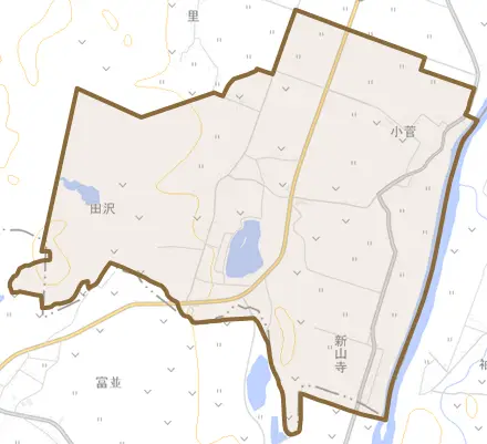 大字田沢とその周辺の地図。町の範囲を重ねている
