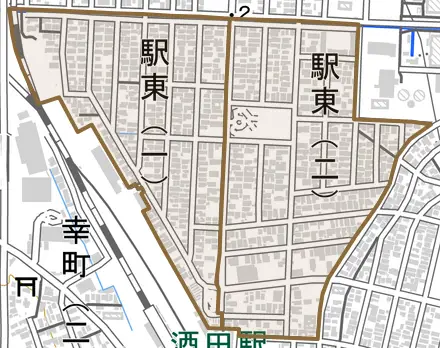 駅東とその周辺の地図。町の範囲を重ねている