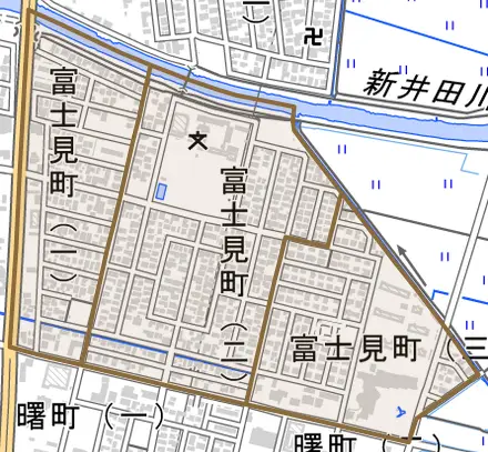 富士見町とその周辺の地図。町の範囲を重ねている