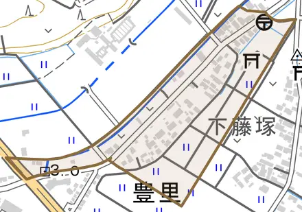 藤塚とその周辺の地図。町の範囲を重ねている
