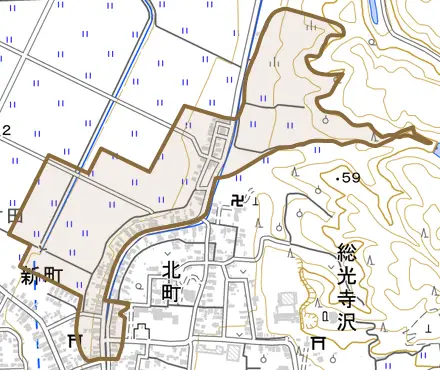 字片町とその周辺の地図。町の範囲を重ねている