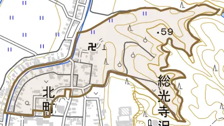 字北町とその周辺の地図。町の範囲を重ねている