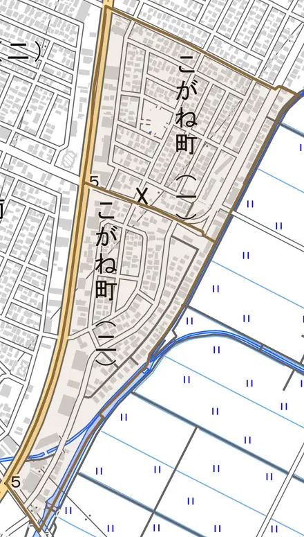こがね町とその周辺の地図。町の範囲を重ねている