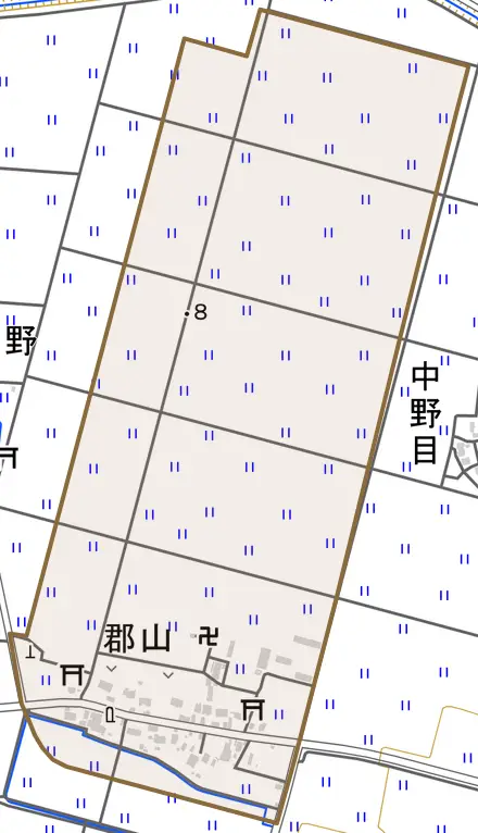 郡山とその周辺の地図。町の範囲を重ねている
