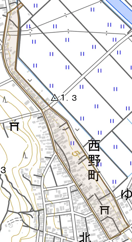 西野町とその周辺の地図。町の範囲を重ねている