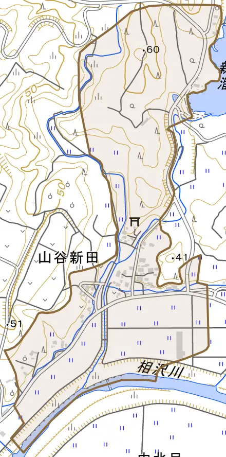 山谷新田とその周辺の地図。町の範囲を重ねている