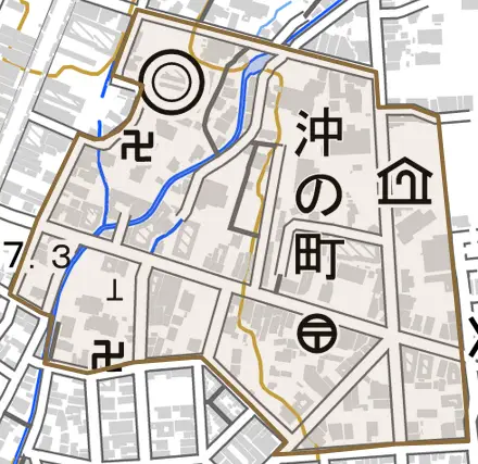沖の町とその周辺の地図。町の範囲を重ねている