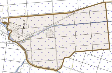 千本杉とその周辺の地図。町の範囲を重ねている