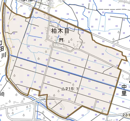 大字柏木目とその周辺の地図。町の範囲を重ねている