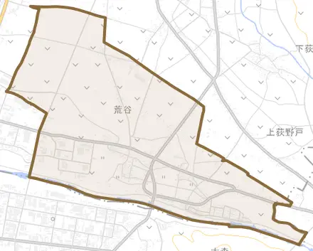 大字荒谷とその周辺の地図。町の範囲を重ねている