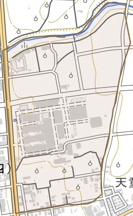 大字久野本とその周辺の地図。町の範囲を重ねている