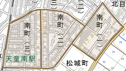 南町とその周辺の地図。町の範囲を重ねている