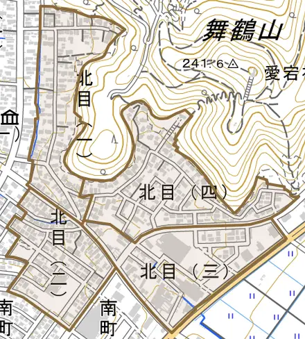 北目とその周辺の地図。町の範囲を重ねている
