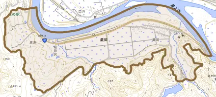 大字蔵岡とその周辺の地図。町の範囲を重ねている