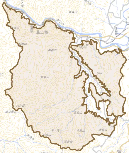 大字角川とその周辺の地図。町の範囲を重ねている