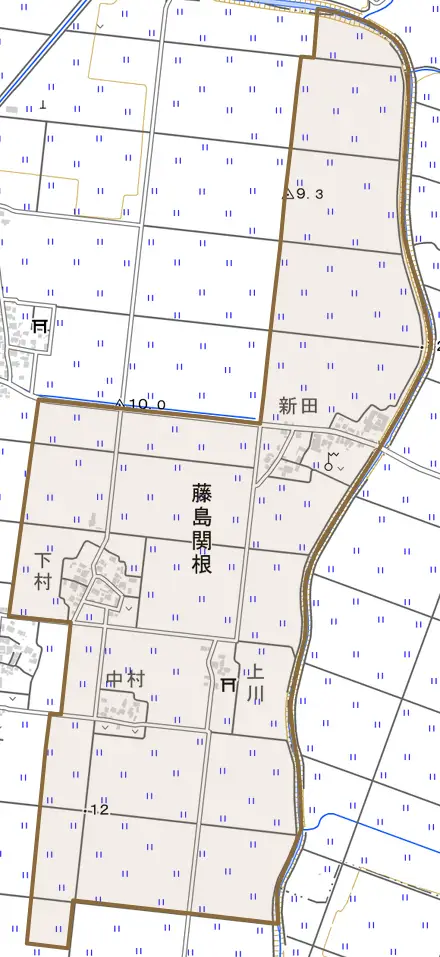 藤島関根とその周辺の地図。町の範囲を重ねている