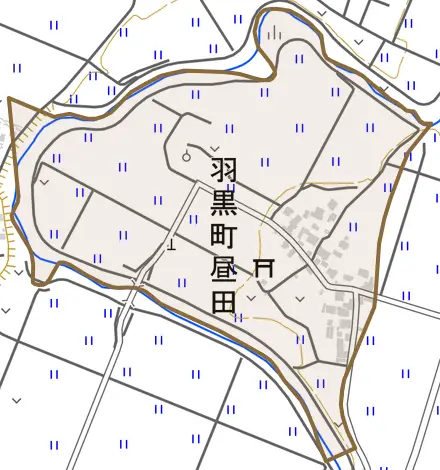 羽黒町昼田とその周辺の地図。町の範囲を重ねている