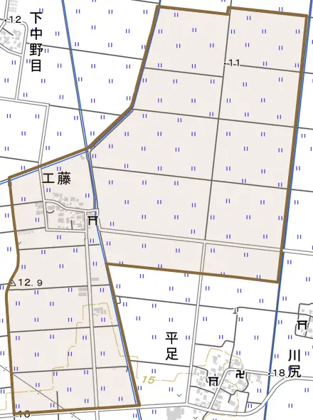 工藤とその周辺の地図。町の範囲を重ねている