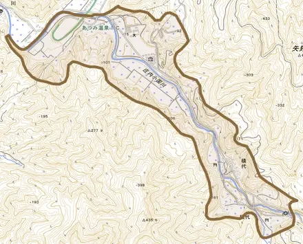 槙代とその周辺の地図。町の範囲を重ねている
