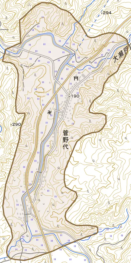 菅野代とその周辺の地図。町の範囲を重ねている