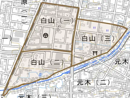 白山とその周辺の地図。町の範囲を重ねている