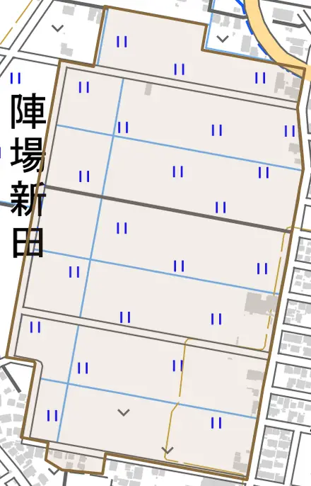 大字陣場とその周辺の地図。町の範囲を重ねている