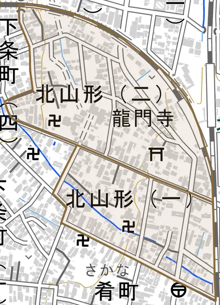 北山形とその周辺の地図。町の範囲を重ねている