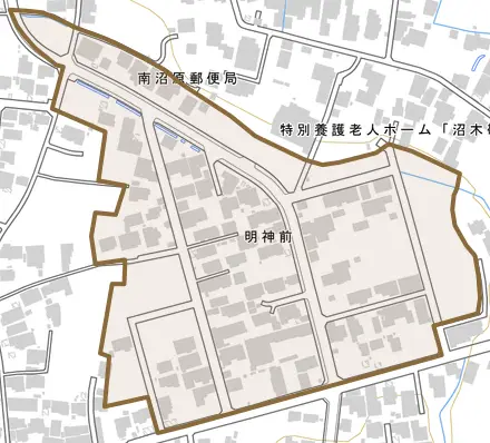 明神前とその周辺の地図。町の範囲を重ねている