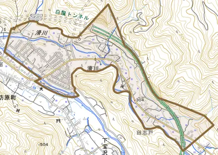 大字滑川とその周辺の地図。町の範囲を重ねている
