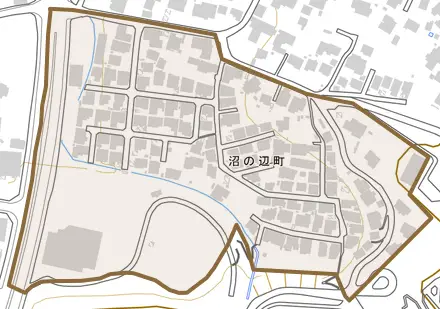 沼の辺町とその周辺の地図。町の範囲を重ねている
