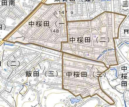 中桜田とその周辺の地図。町の範囲を重ねている