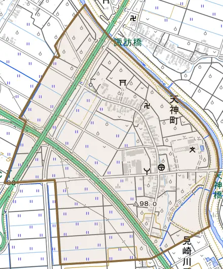 天神町とその周辺の地図。町の範囲を重ねている