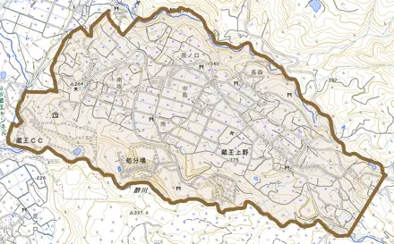 蔵王上野とその周辺の地図。町の範囲を重ねている