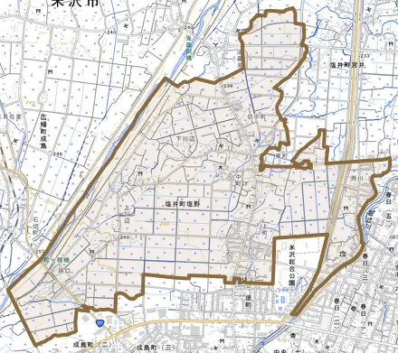 塩井町塩野とその周辺の地図。町の範囲を重ねている