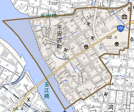 大字平安古町とその周辺の地図。町の範囲を重ねている