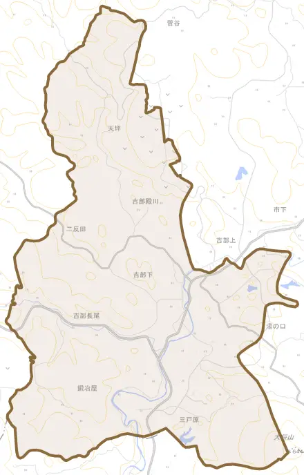 大字吉部下とその周辺の地図。町の範囲を重ねている