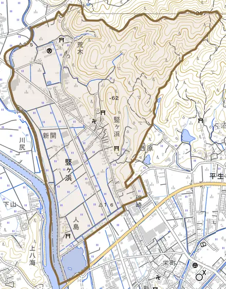 大字竪ヶ浜とその周辺の地図。町の範囲を重ねている