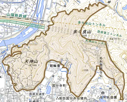 大字東佐波令とその周辺の地図。町の範囲を重ねている