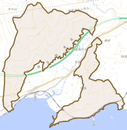 大字富海とその周辺の地図。町の範囲を重ねている