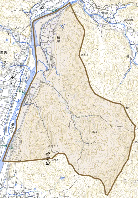 大字和字とその周辺の地図。町の範囲を重ねている