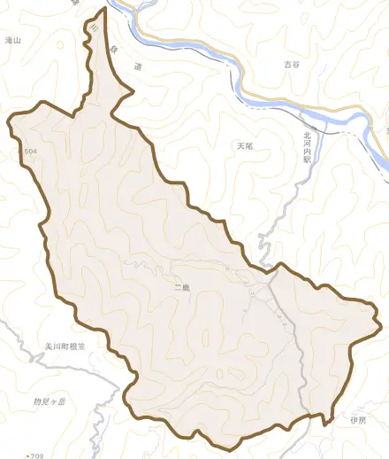 二鹿とその周辺の地図。町の範囲を重ねている