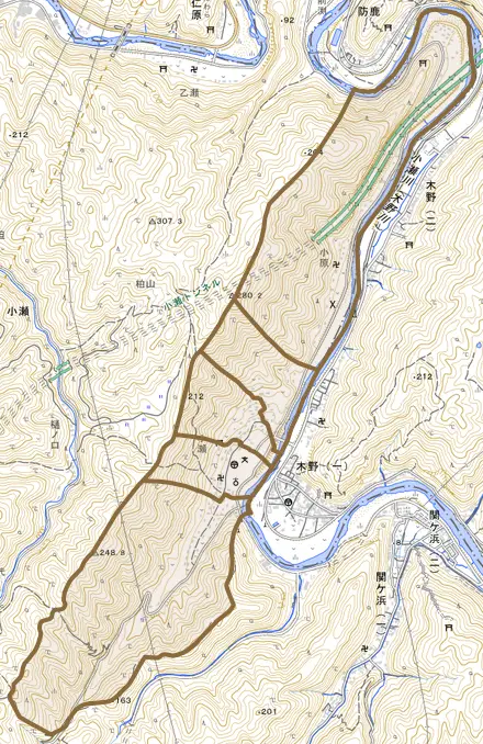 小瀬とその周辺の地図。町の範囲を重ねている