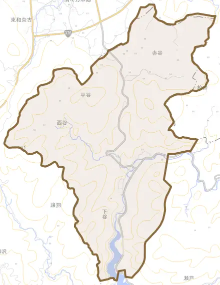 大字下谷とその周辺の地図。町の範囲を重ねている