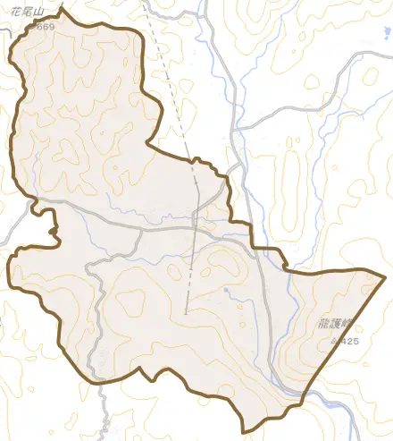 秋芳町別府とその周辺の地図。町の範囲を重ねている