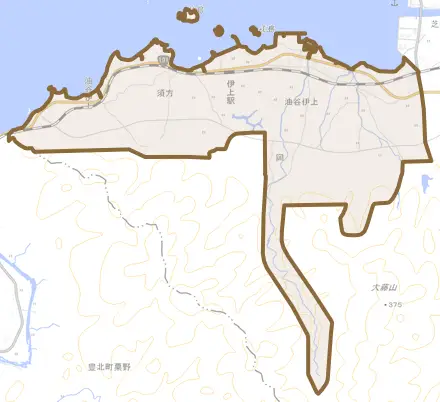 油谷伊上とその周辺の地図。町の範囲を重ねている
