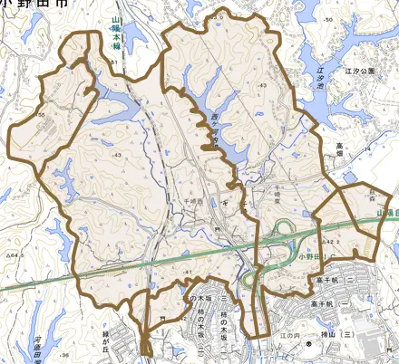 大字千崎とその周辺の地図。町の範囲を重ねている