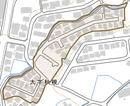 大字秋根とその周辺の地図。町の範囲を重ねている